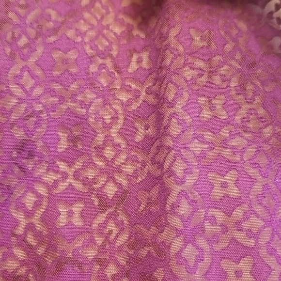 Ann Taylor Cut Out Design Button Down Blouse - Picture 3 of 8